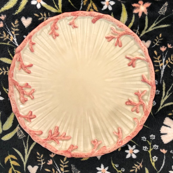 Fitz and Floyd "Group of Oceana plates and mugs" - Picture 3 of 6